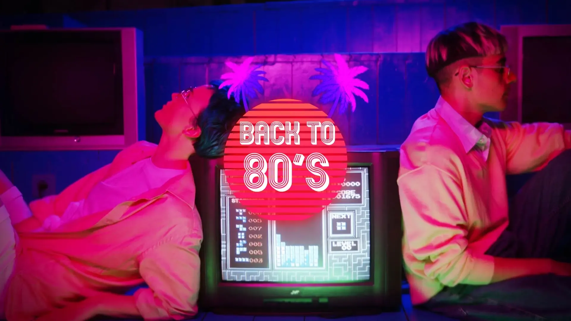 Neon lights Retro 80's Intro